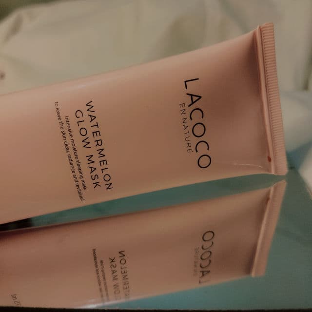 Lacoco en nature Watermelon Glow Mask review photo by Fairuzamirahrazak