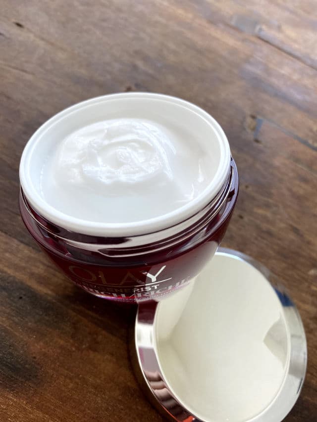 Olay Regenerist Micro-Sculpting Cream Fragrance Free review photo by FarahAl