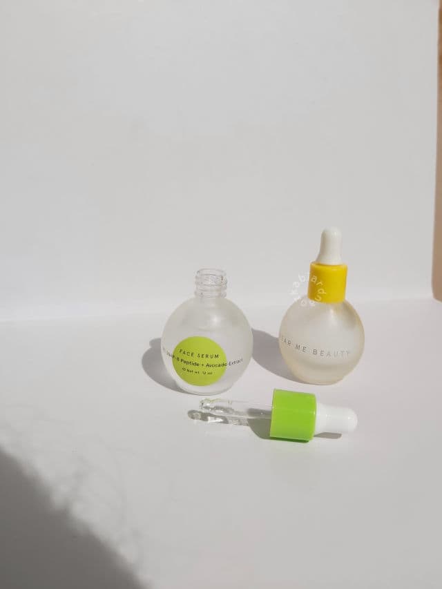 Dear Me Beauty 8% Snap 8 Peptide + Avocado Extract Face Serum review photo by Freckless