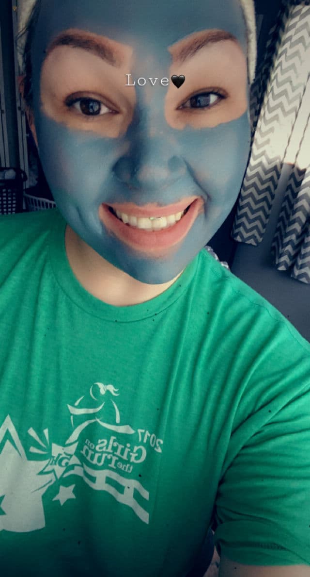 Youth To The People Superclay Purify + Clear Power Mask review photo by GlowWithGia