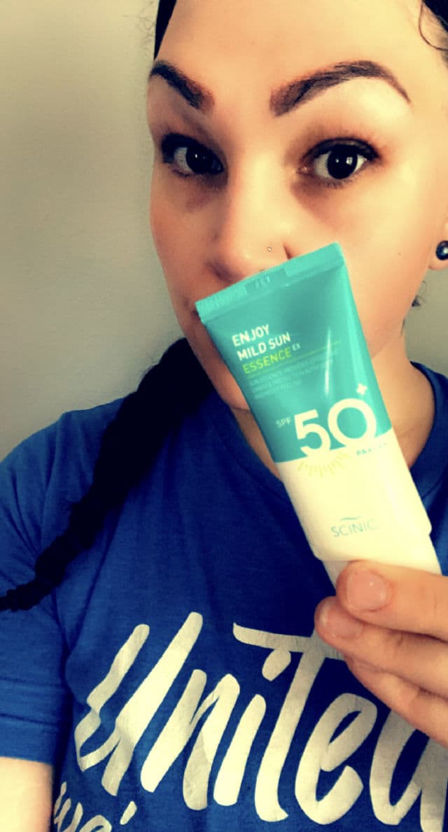 SCINIC Enjoy Mild Sun Essence EX SPF50+ PA++++ review photo by GlowWithGia