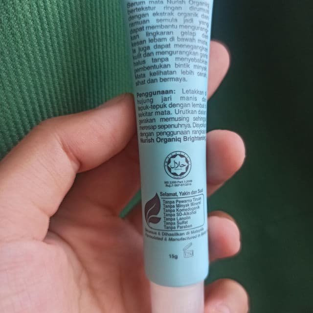 Nurish Organiq Brightening Eye Serum review photo by Ghina