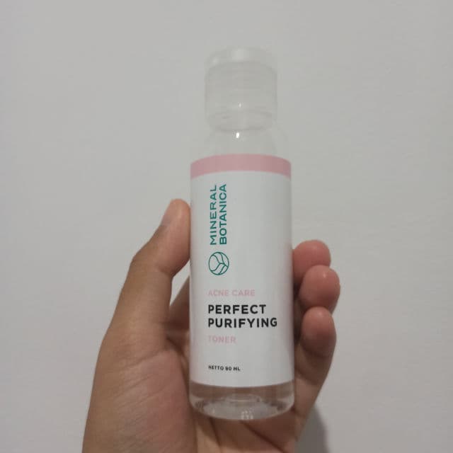 Mineral Botanica Acne Care Toner review photo by Ghina