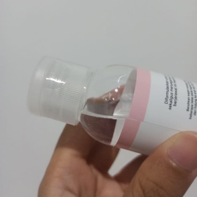 Mineral Botanica Acne Care Toner review photo by Ghina