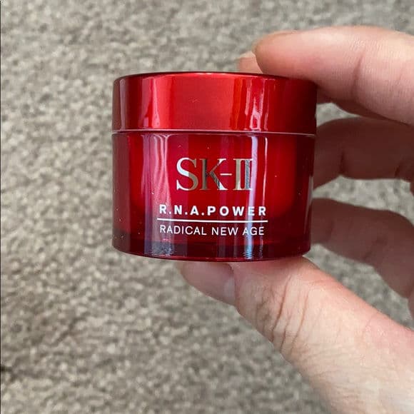 SK-II R.N.A Power Radical New Age Cream review photo by Gigeo
