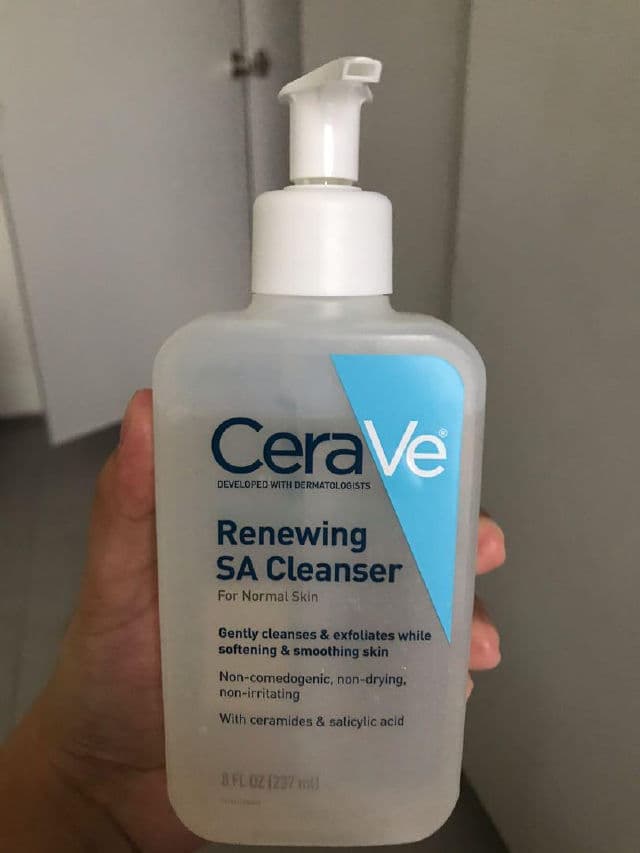 CeraVe Renewing SA Cleanser review photo by GigiXPaws