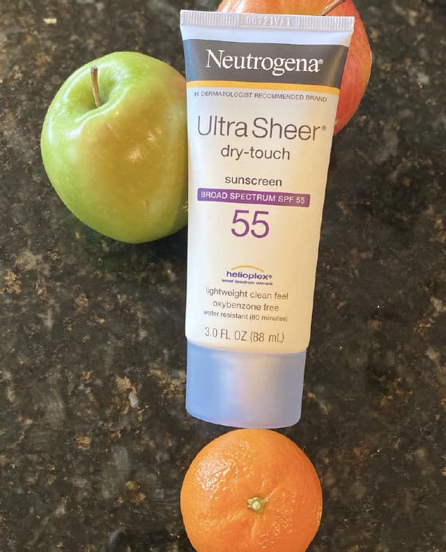 Neutrogena Ultra Sheer Dry-Touch Sunscreen Broad Spectrum SPF 55 Helioplex review photo by Glamamama21