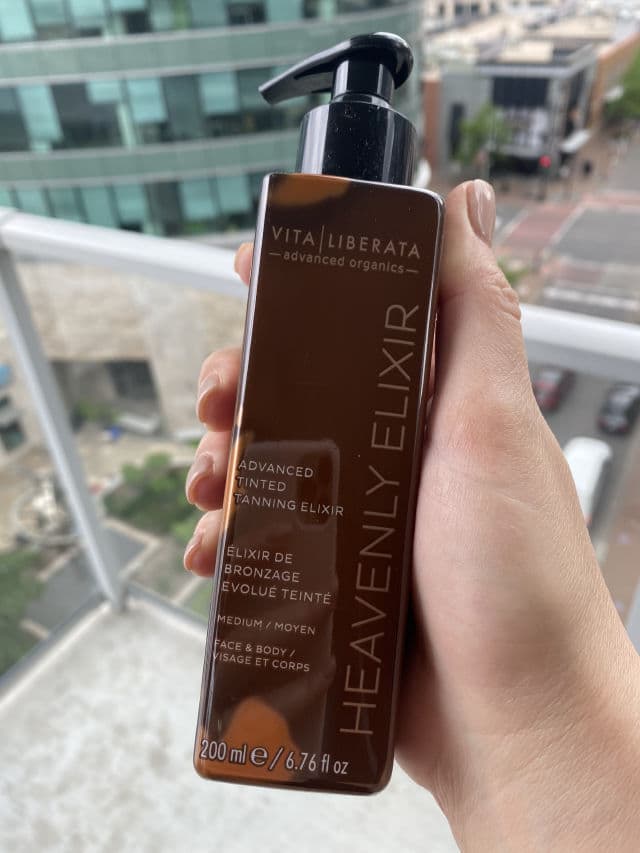 Vita Liberata Heavenly Elixir Advanced Tinted Tanning Elixir Medium review photo by Goldieluxe