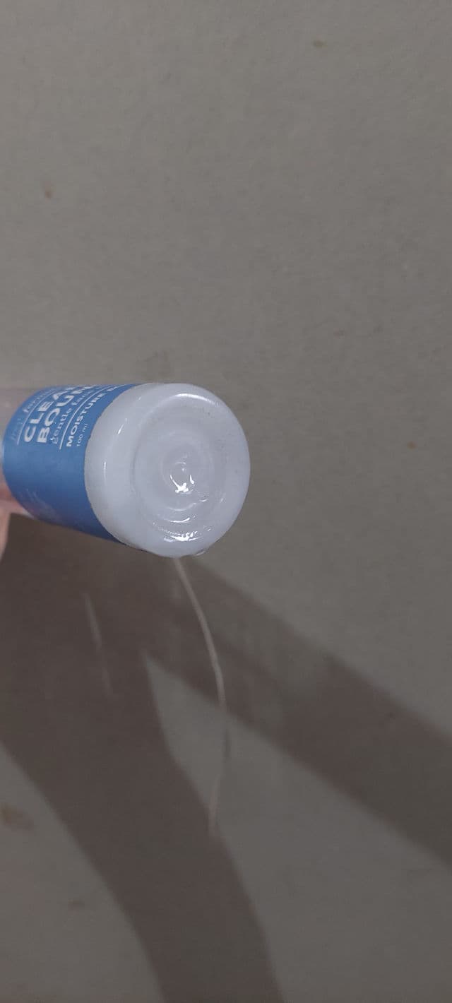 Fresh Formula Clean and Bouncy Gentle Face Cleanser review photo by Gray17