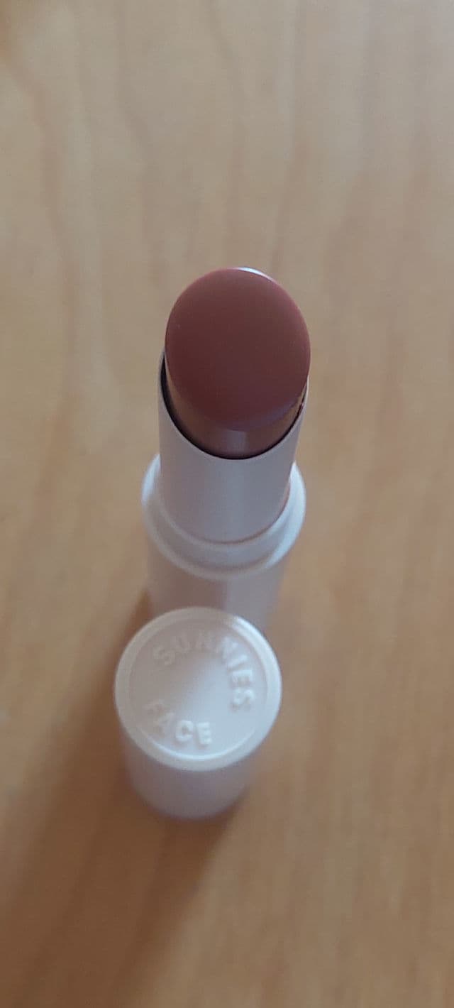 Sunnies Face Lip Treat review photo by Gray17