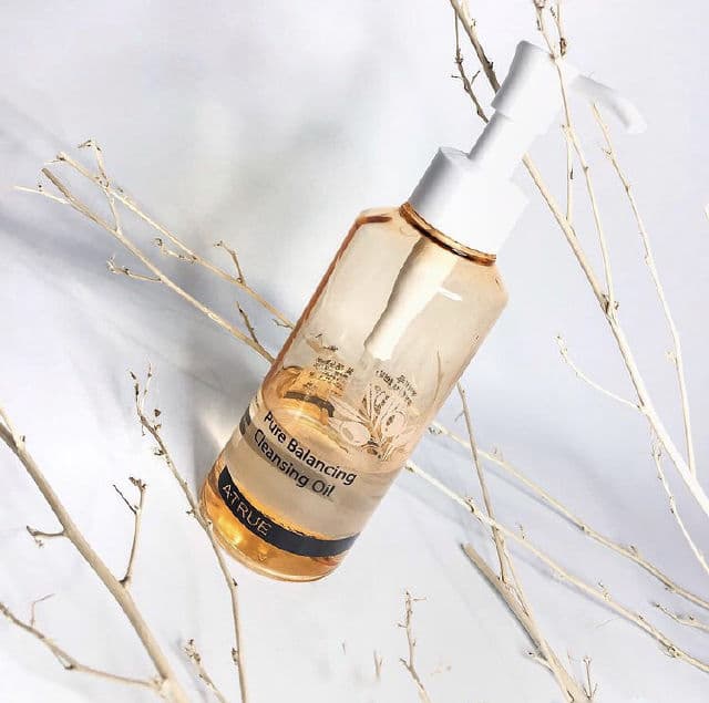 A.True Pure Balancing Cleansing Oil review photo by Skinckel