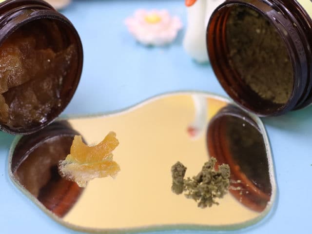 The Bath Box Honey Melt Facial Mask review photo by glowediaries