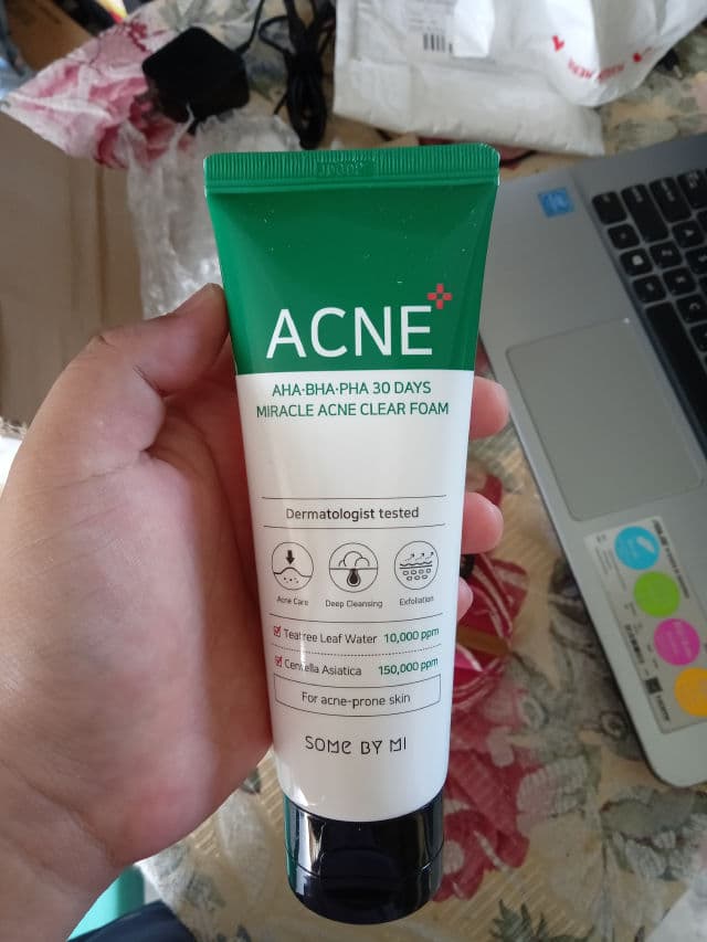Some By Mi AHA BHA PHA 30 Days Miracle Acne Clear Foam review photo by HannahDansle