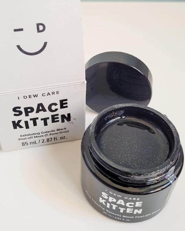 I Dew Care Space Kitten Exfoliating Galactic Black Peel Off Mask review photo by HelgaAv