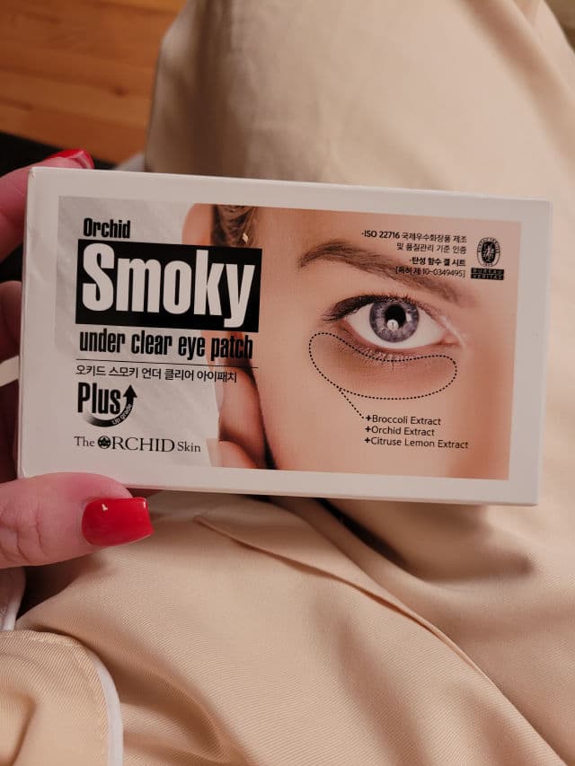 The Orchid Skin Smoky Under Clear Eye Patch review photo by HelgaAv