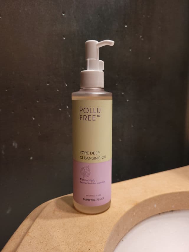 THANK YOU FARMER Pollufree™ Pore Deep Cleansing Oil review photo by HelgaAv