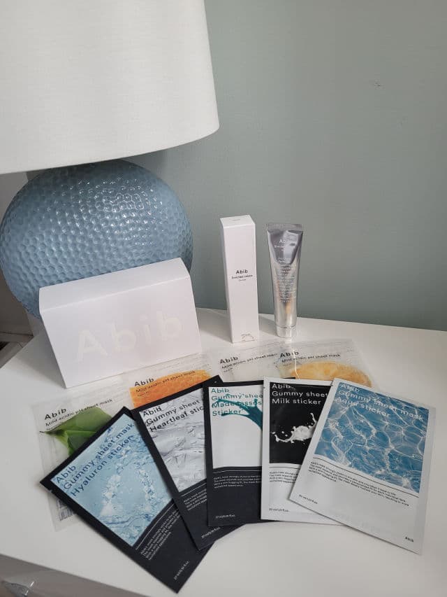 Abib Mild Acidic pH Sheet Mask Yuja Fit review photo by HelgaAv