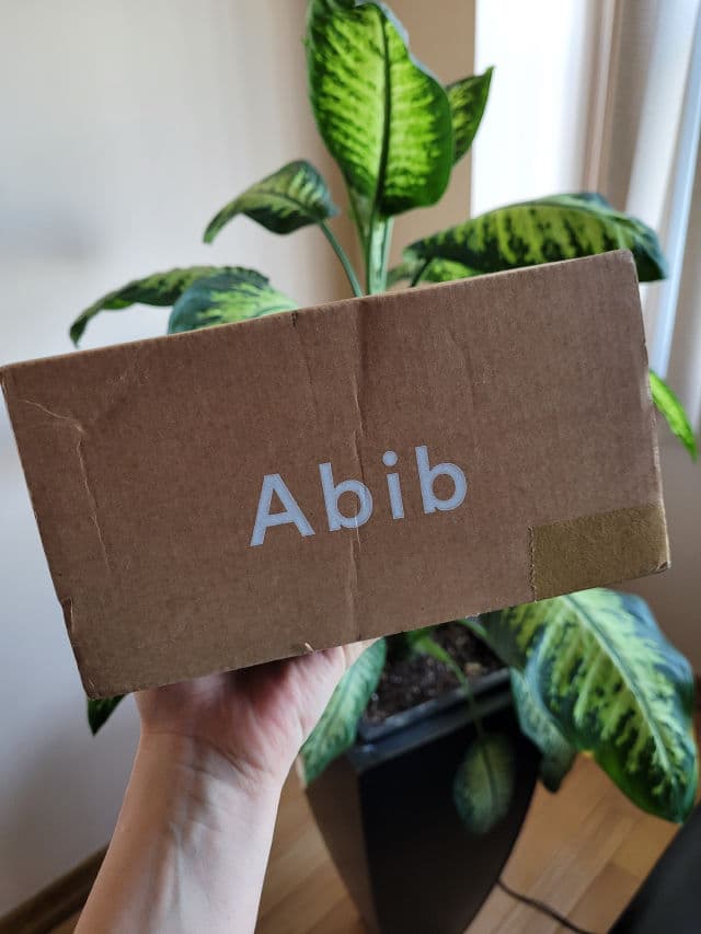 Abib Mild Acidic pH Sheet Mask Yuja Fit review photo by HelgaAv
