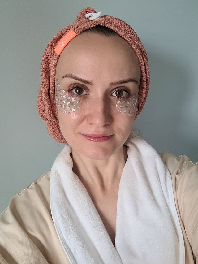 Bliss The Detoxifier Holographic Foil Sheet Mask with Charcoal Powder review photo by HelgaAv