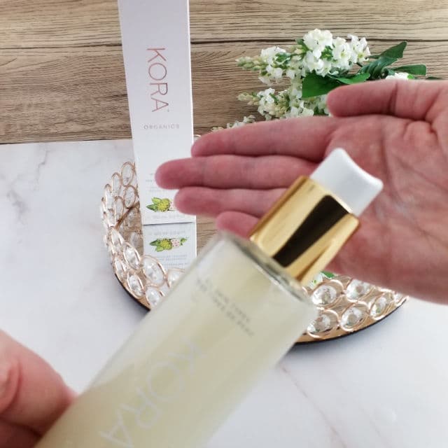 KORA Organics Milky Mushroom Gentle Cleansing Oil review photo by Hendrika01