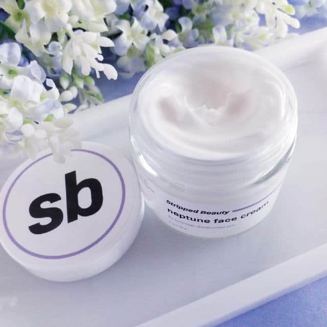 Stripped Beauty Neptune Face Cream review photo by Hendrika01