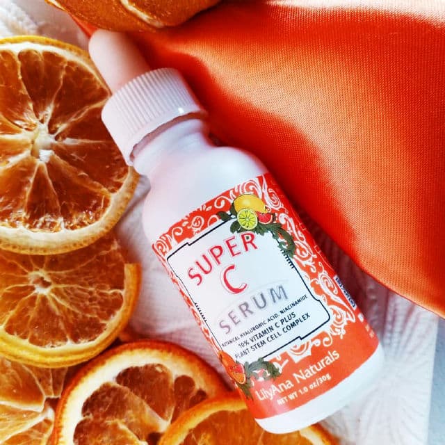 LilyAna Naturals Vitamin C Serum with Hyaluronic Acid review photo by Hendrika01