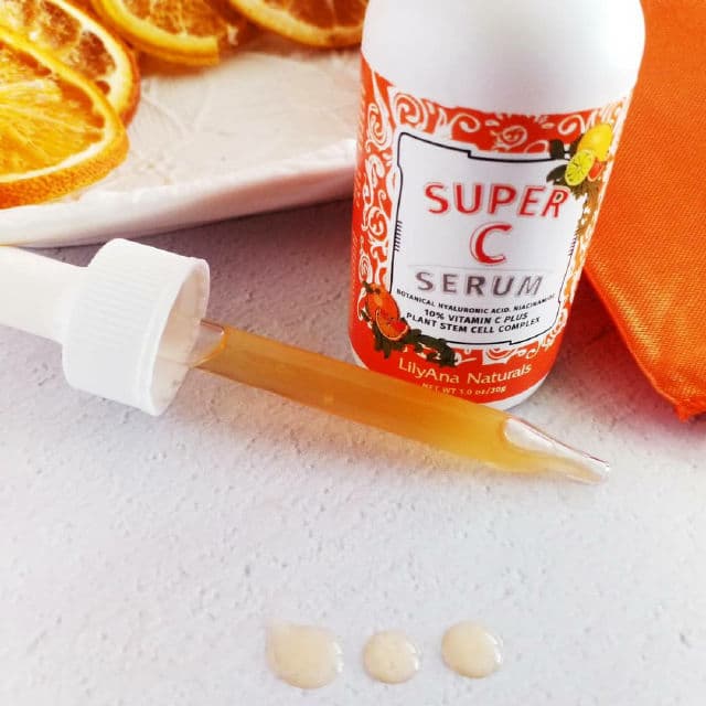 LilyAna Naturals Vitamin C Serum with Hyaluronic Acid review photo by Hendrika01