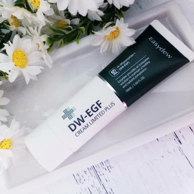 Easydew DW-EGF Cream Limited Plus review photo by Hendrika01