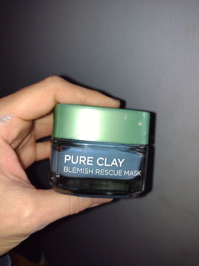 L'Oreal Paris Pure Clay Detoxifying + Brightening Charcoal Mask review photo by HkD1984