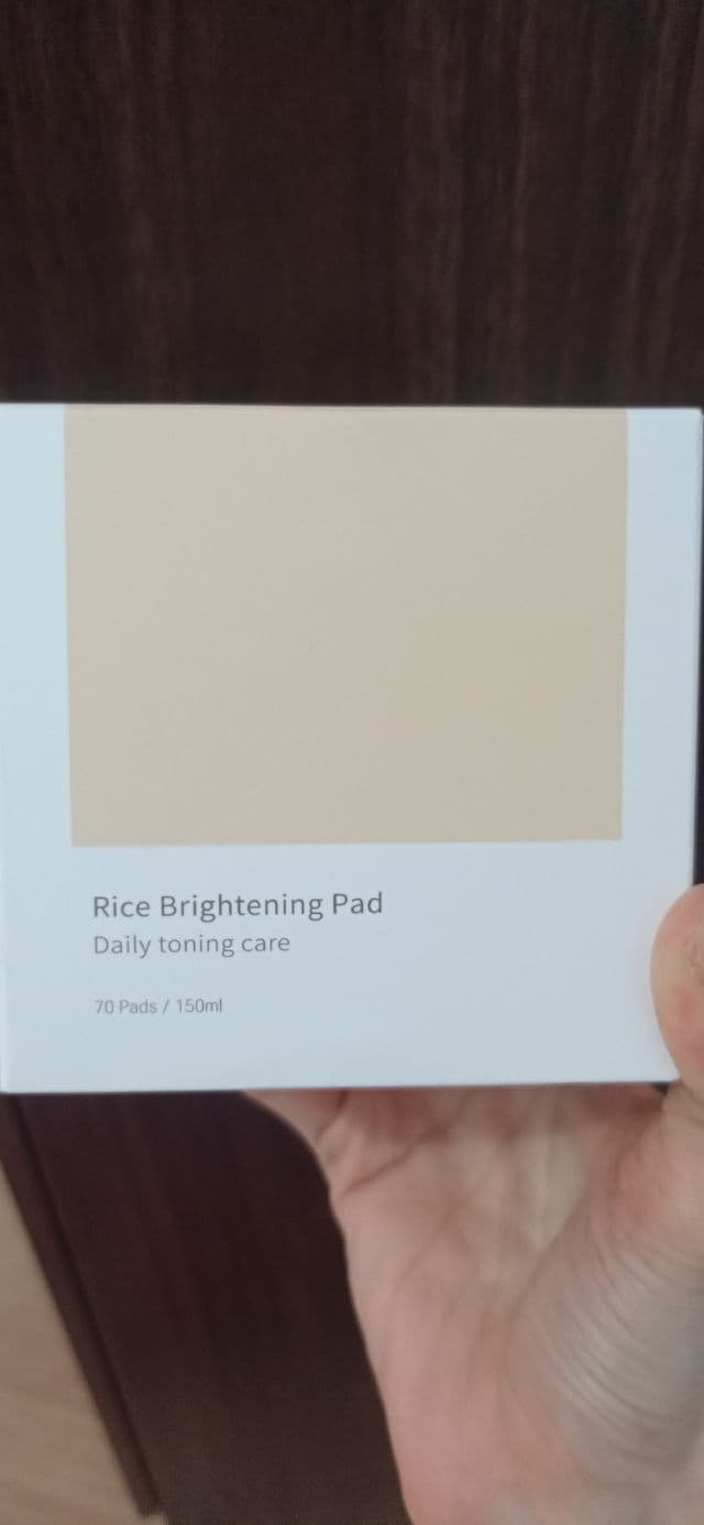 Lavitem Rice Brightening Pad review photo by Hollykatarina
