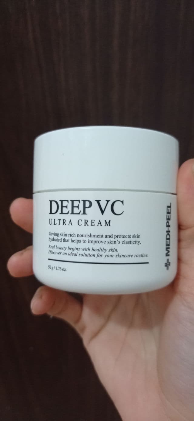 medi-peel Deep VC Ultra Cream review photo by Hollykatarina