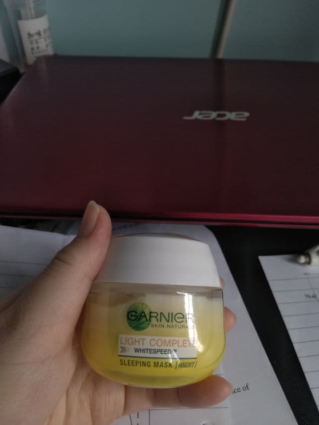 Garnier Light Complete Yoghurt Sleeping Mask (Whitening) review photo by Honeybunn