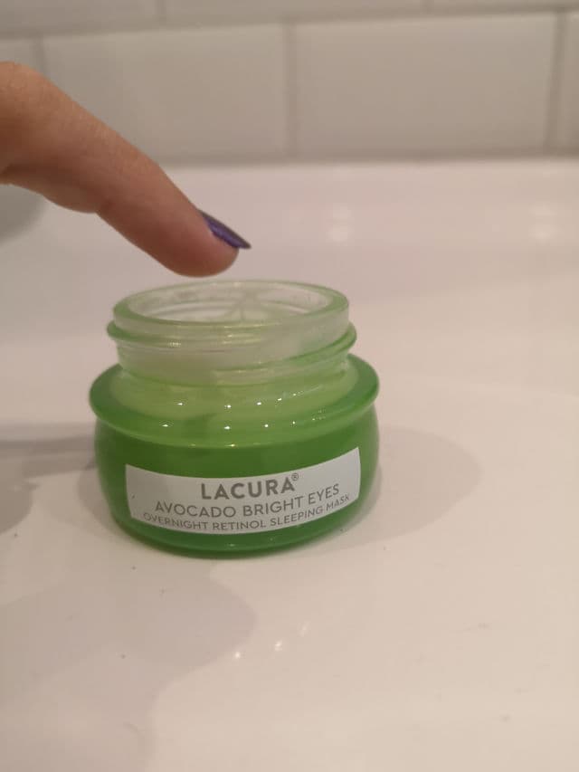 Lacura Avocado Bright Eyes review photo by Hudochhy