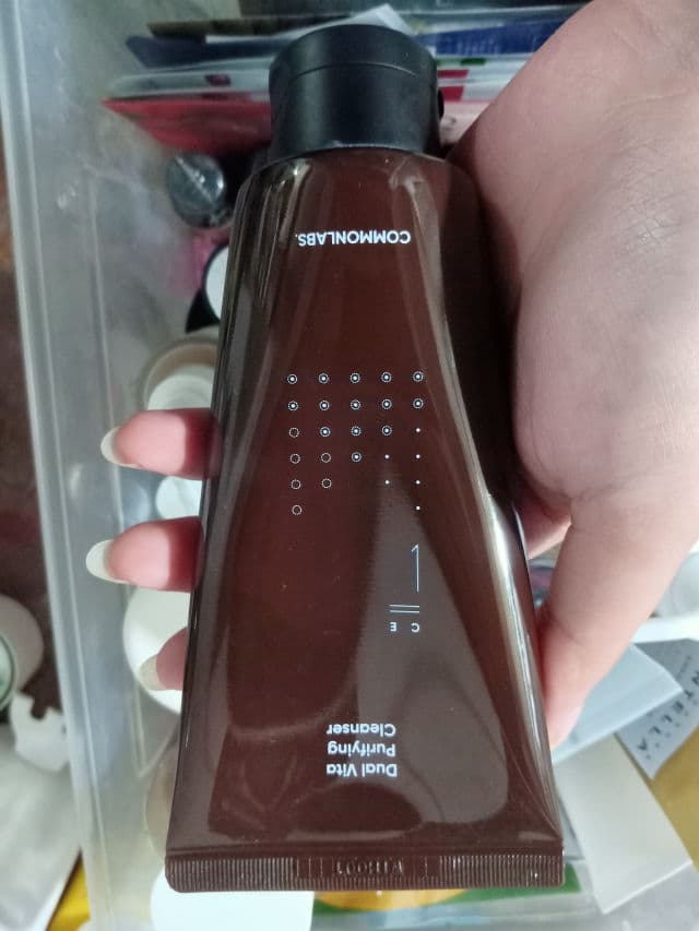 COMMONLABS Dual Vita Purifying Cleanser review photo by Iamvan