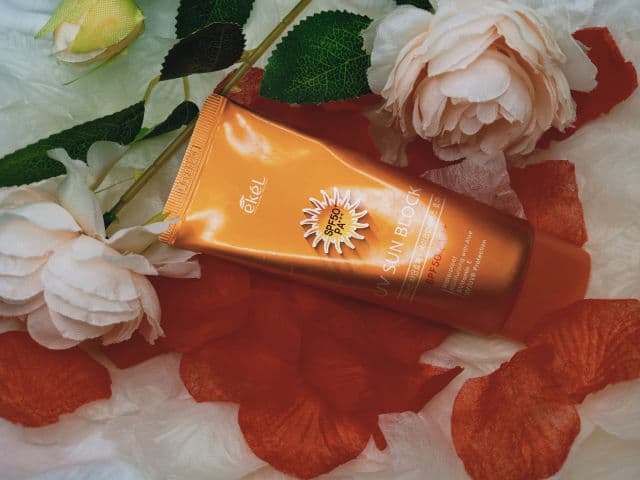 ekel UV Sun Block with SPF 50/ PA+++ review photo by Iamvan