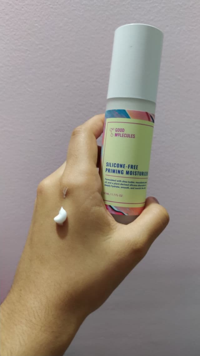 Good Molecules Silicone-Free Priming Moisturizer review photo by IsasSkin 