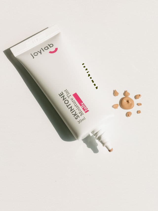 Joylab Skintone Moisture Tint review photo by Istiqomah