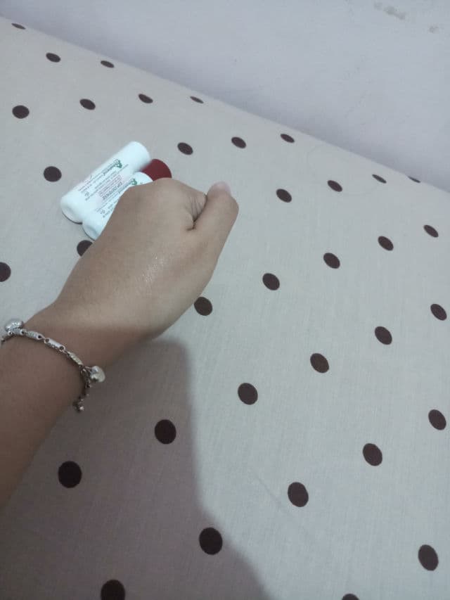 Sebamed Lip Defense Cherry SPF review photo by Istiqomah