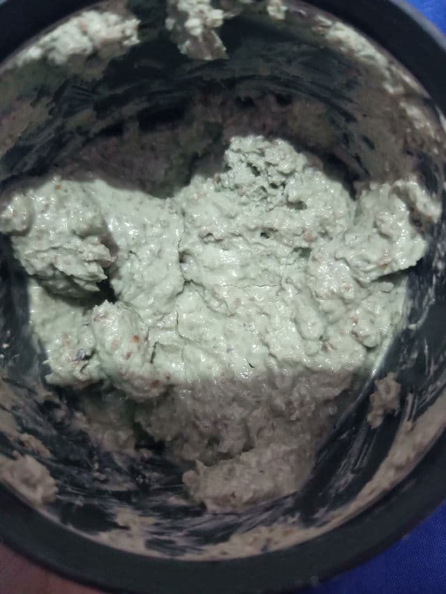 LUSH Mask of Magnaminty - Self-Preserving review photo by Istiqomah