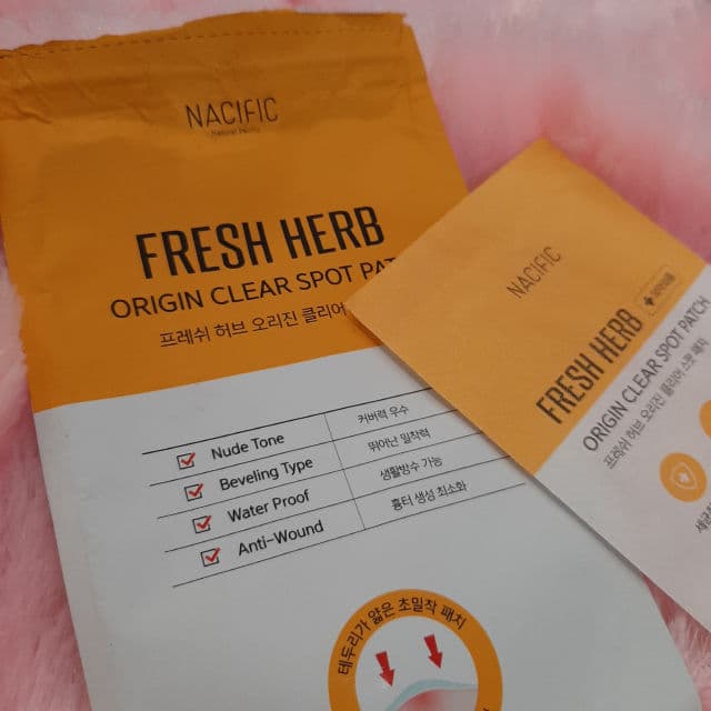 Nacific Clear Spot Patch (18ea) review photo by IvyPedrozo