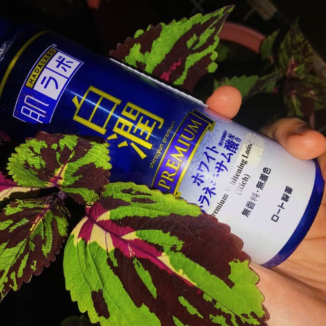 Hada Labo Premium Whitening Lotion (Rich) review photo by Ivylinda