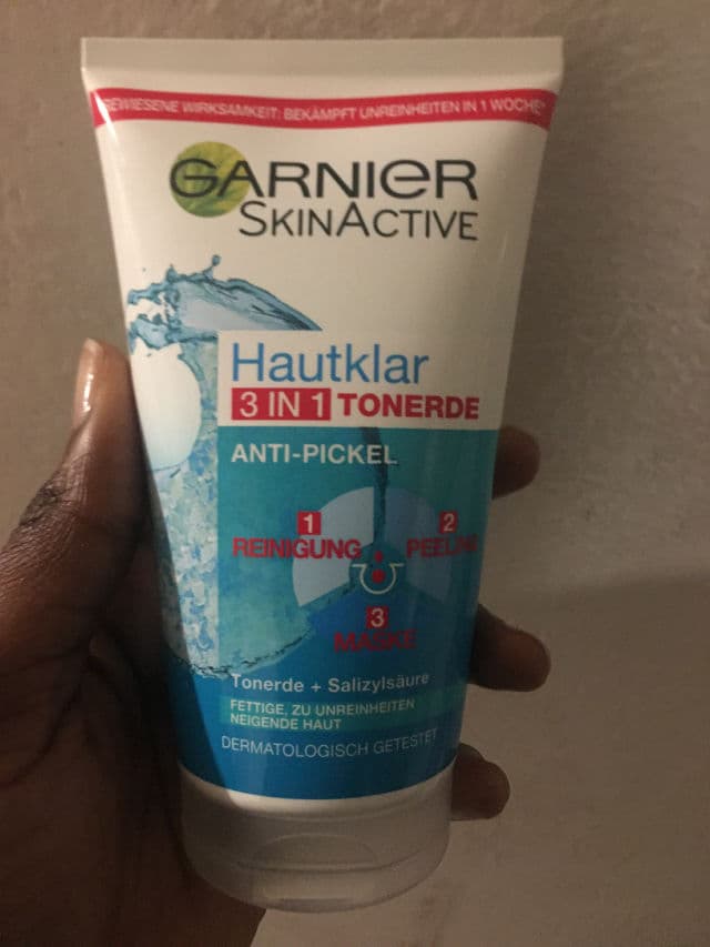 Garnier Pure Active 3in1 Clay Wash Scrub Mask Oily Skin review photo by Jayniee