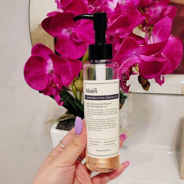 Dear, Klairs Gentle Black Fresh Cleansing Oil review photo by JelenaaJekkii