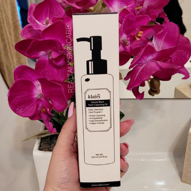 Dear, Klairs Gentle Black Fresh Cleansing Oil review photo by JelenaaJekkii