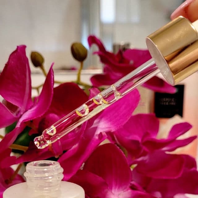 KORA Organics Noni Glow Face Oil review photo by JelenaaJekkii
