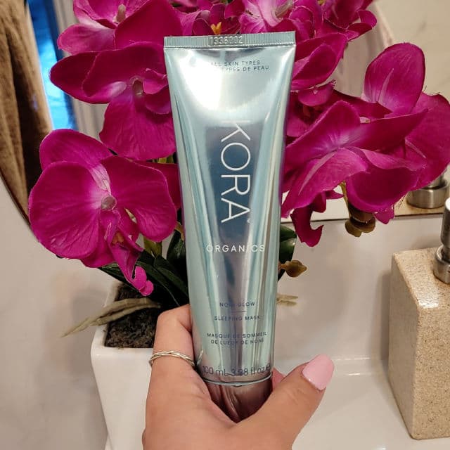 KORA Organics Noni Glow Sleeping Mask review photo by JelenaaJekkii