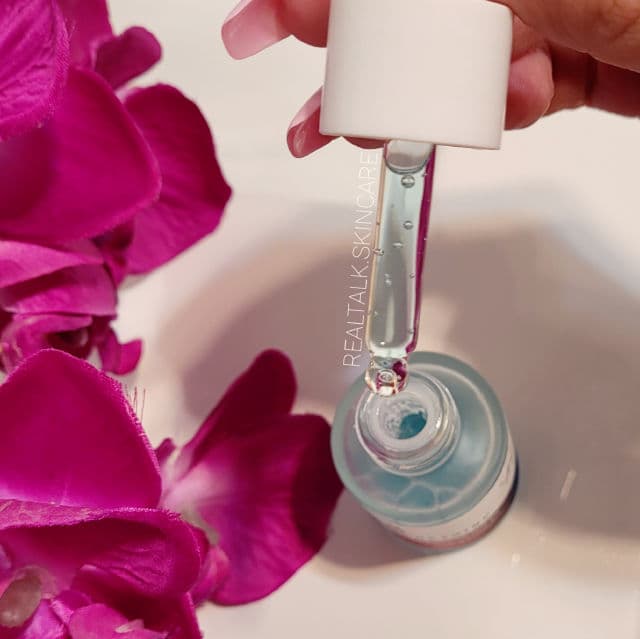 Somethinc AHA 7%, BHA 1%, PHA 3% Weekly Peeling Solution review photo by JelenaaJekkii