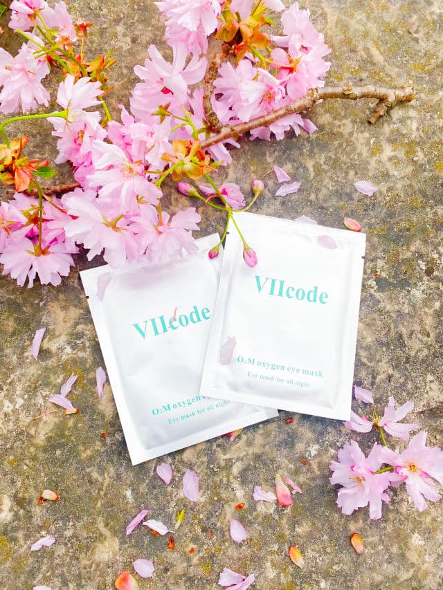 VIIcode O2M Oxygen Eye Mask  review photo by Jennluvsbeauty