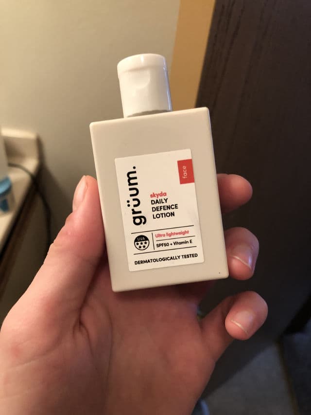 Altruist Sunscreen Face Fluid SPF 50 review photo by jhonh12