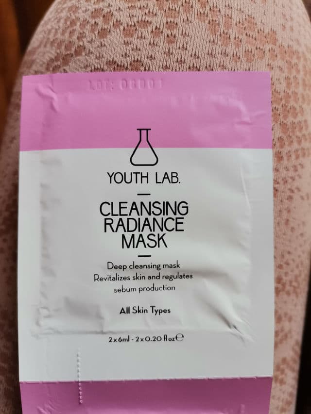 Youth Lab Cleansing Radiance Mask review photo by JoanaCarvalho